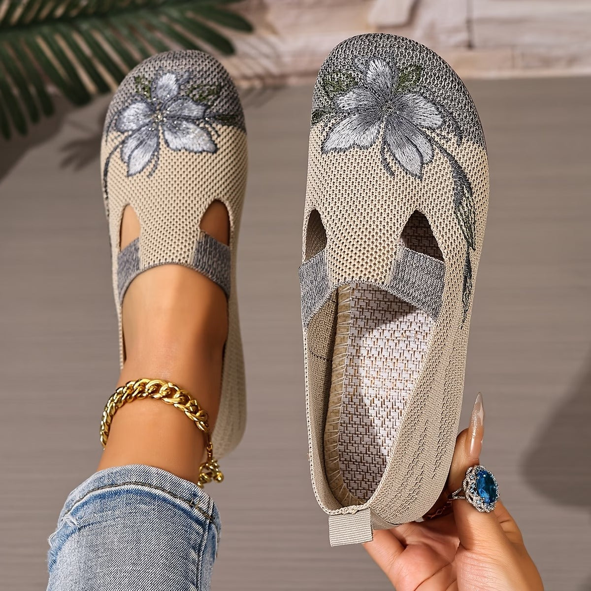 Xara - Floral Slip-On Flats