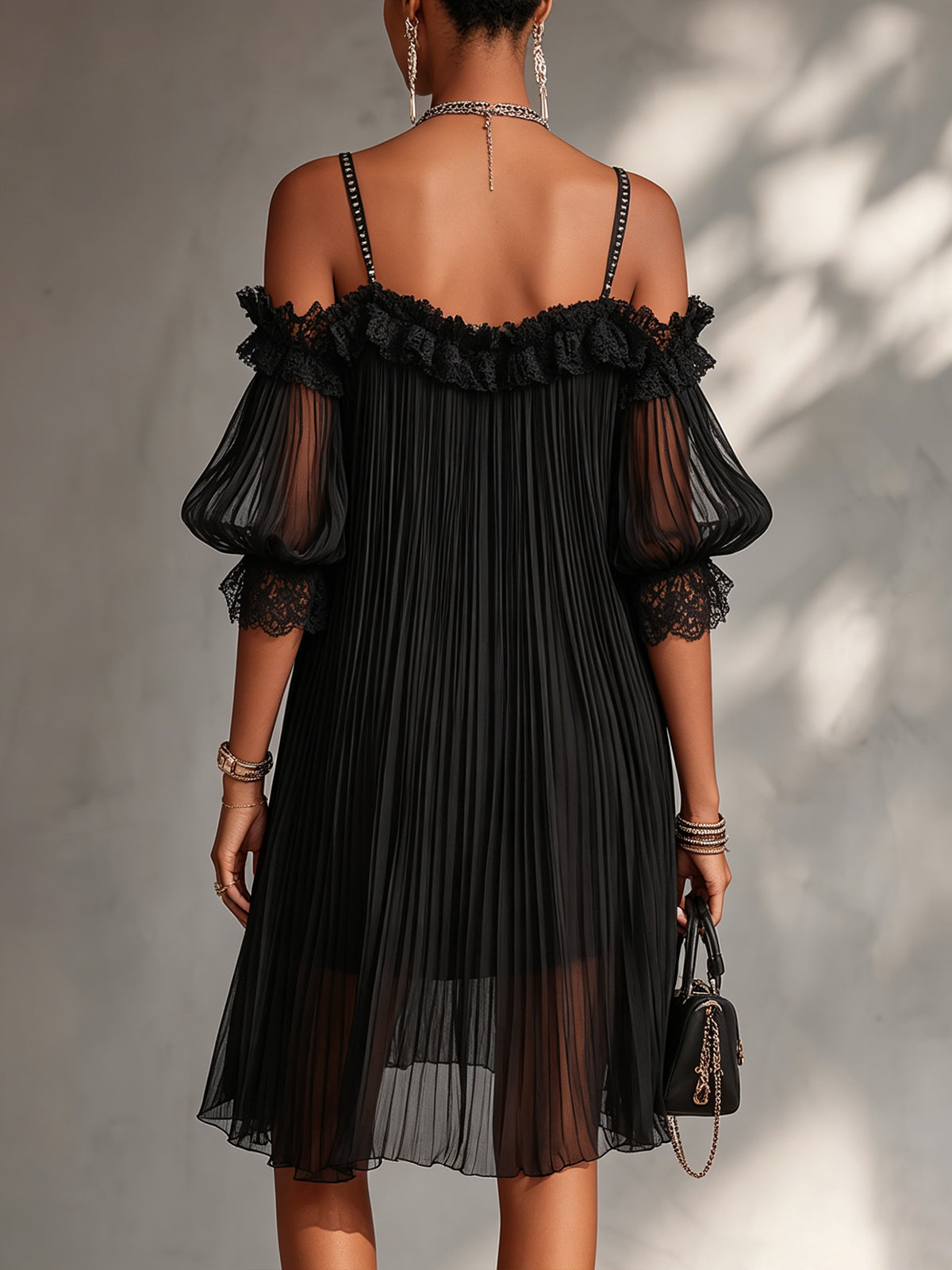 Leorina - Elegant Strappy Mini Dress